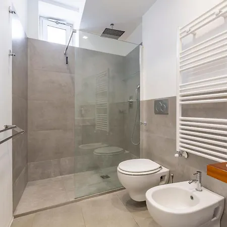 Lägenhet Great Opera A Via Palermo Rom